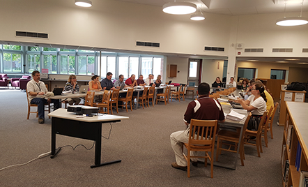 Committee meets in library