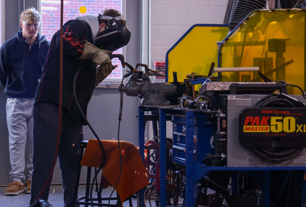 A student is working in the welding class.